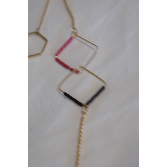 Ep Square And Hexagon Shaped Beaded Chain Necklace - Picture 3 of 9